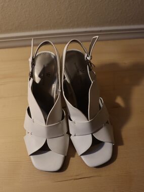 Worthington White Women's Slingback Sandals